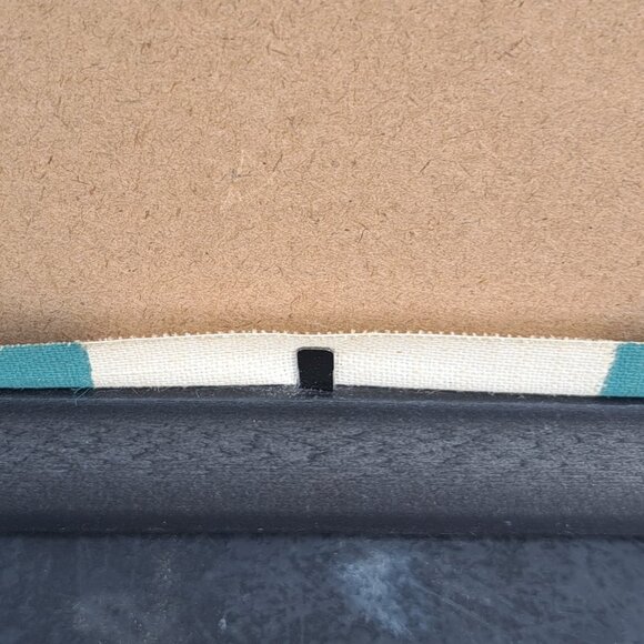 Vintage Framed Catholic Processional Flag Sacred Heart Carillon - Picture 10 of 11